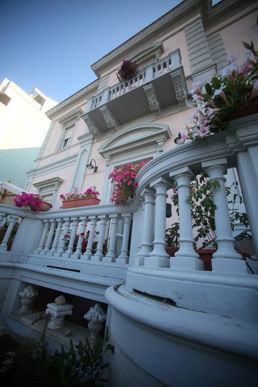 Villa L'Aurora ペスカーラ エクステリア 写真